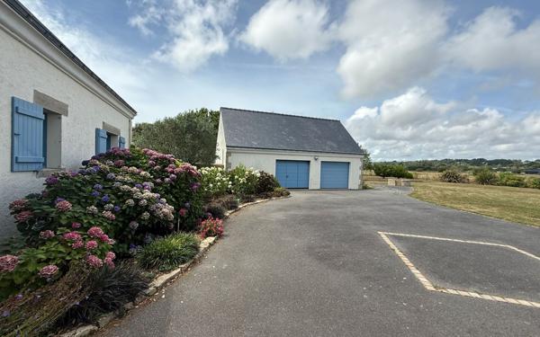 Maison à vendre    6 pièces • 300 m2 Guérande