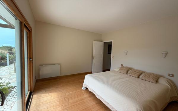 Maison à vendre    6 pièces • 300 m2 Guérande