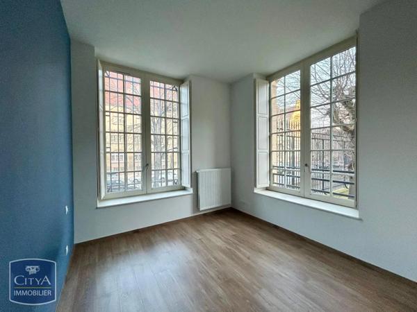Appartement à louer 3 pièces 74.18m² Metz (57000)