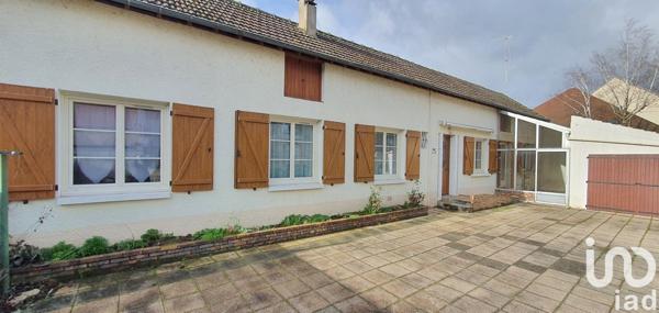 Maison traditionnelle 4 pièces de 80 m² à Nogent-sur-Seine (10400)
