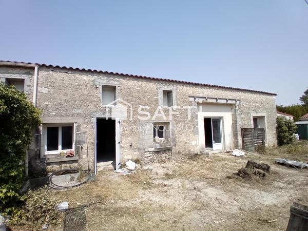 Ensemble Maison type charentaise avec studio