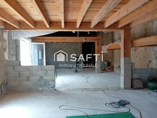 Ensemble Maison type charentaise avec studio