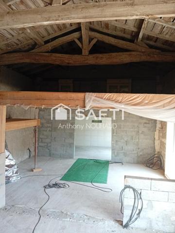 Ensemble Maison type charentaise avec studio