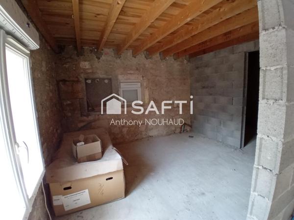 Ensemble Maison type charentaise avec studio