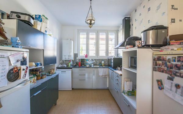 Appartement à vendre    3 pièces • 89 m2 Charleville-Mézières