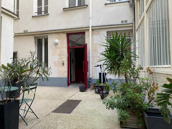 METRO ARTS ET METIERS - BEAU LOCAL RENOVE