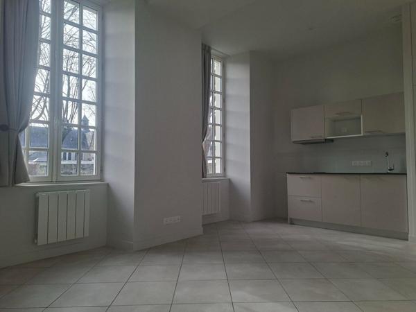 LOCATION TYPE 1 DOUTRE _ CLOS VAUVERT _A003,  
Angers 49000