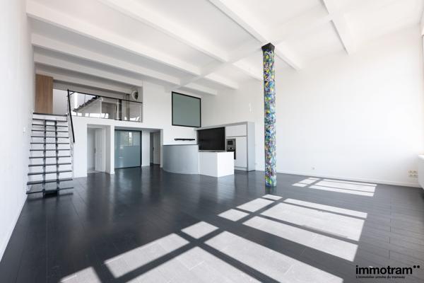 Vente Loft 137m 2 - 3 chambre(s) - Roubaix, • Réf. VA27139