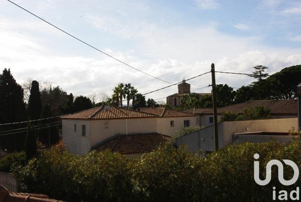 Maison traditionnelle 7 pièces de 246 m² à Poussan (34560)