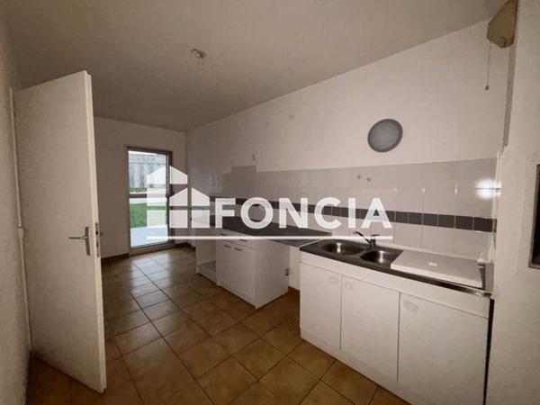 Location Appartement 3 pièces 71.23 m² - 19 PLACE DES COLONNES Cergy Saint Christophe 95800