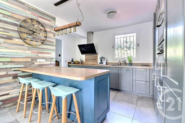 Maison à vendre  4 pièces - 118 m2 ST RAPHAEL - 83