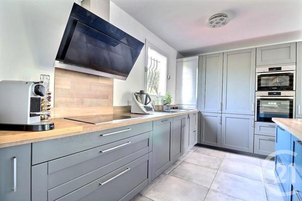 Maison à vendre  4 pièces - 118 m2 ST RAPHAEL - 83