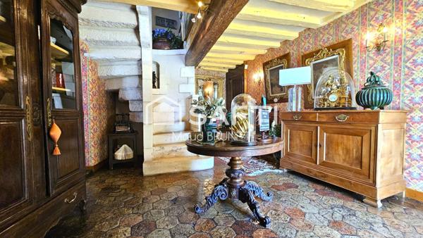 Propriété de charme en pierre avec piscine chauffée