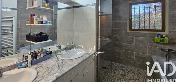 Maison à vendre 7 pièces 118 m² Sainte-Eulalie-en-Born