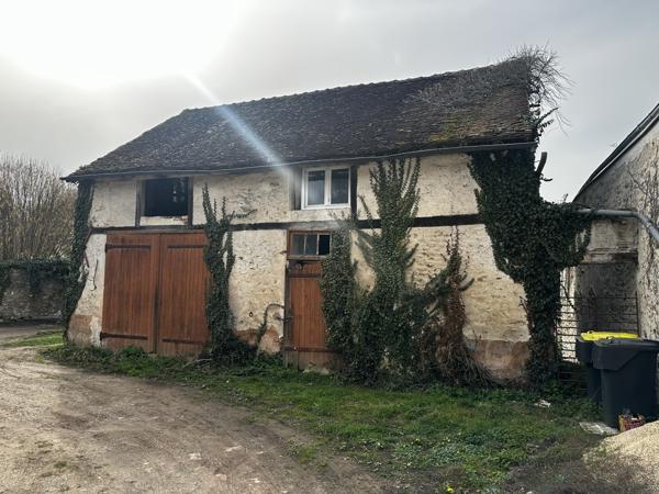 Immeuble
         2 pièces
        - 93 m² 119 900 € *