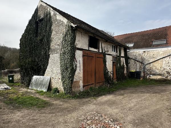 Immeuble
         2 pièces
        - 93 m² 119 900 € *