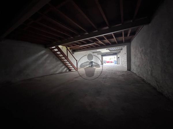 Vente Maison 22 pièces 435 m2 à Saint-Quentin