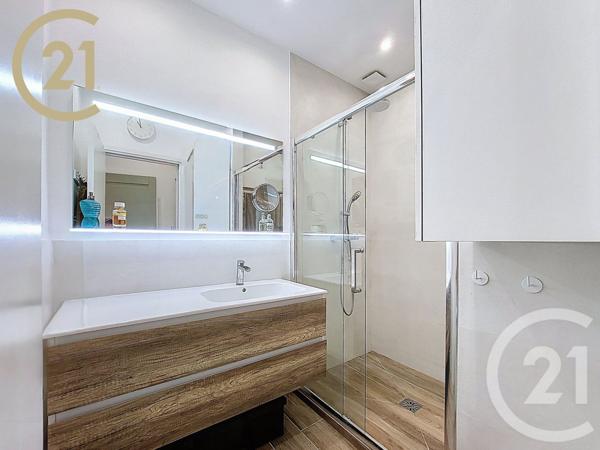 Appartement F4 à vendre  4 pièces - 84,42 m2 CANNES - 06