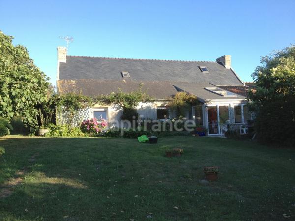 Propriete à vendre 10 pièces PLOZEVET (29) 3 Gites 220 m2