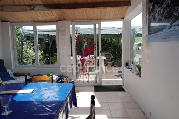 Propriete à vendre 10 pièces PLOZEVET (29) 3 Gites 220 m2