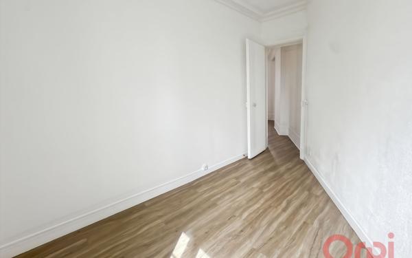 Appartement à vendre    2 pièces • 40,65 m2 Saint-Denis
