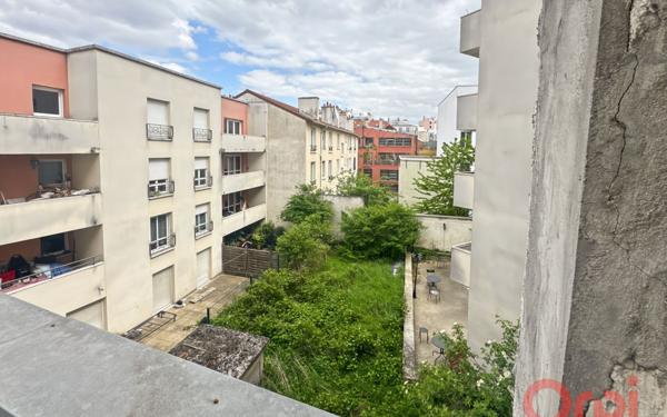 Appartement à vendre    2 pièces • 40,65 m2 Saint-Denis