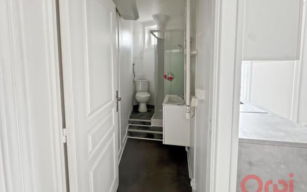Appartement à vendre    2 pièces • 40,65 m2 Saint-Denis