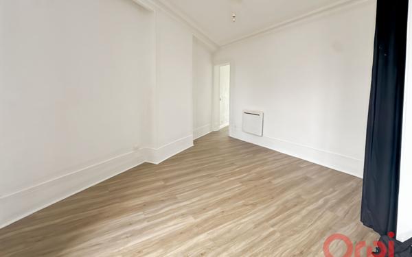 Appartement à vendre    2 pièces • 40,65 m2 Saint-Denis