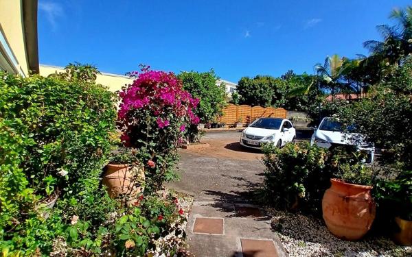 Maison à vendre    5 pièces •  Le Tampon