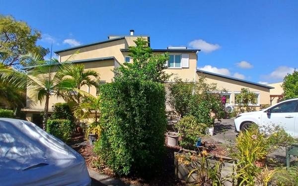 Maison à vendre    5 pièces •  Le Tampon