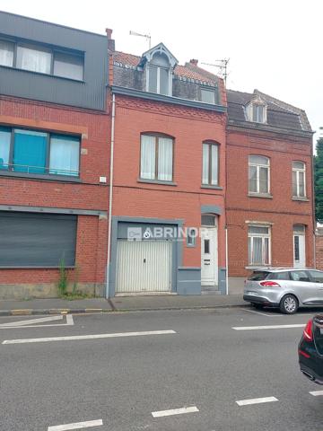 MAISON avec GARAGE - HANGAR - JARDIN TOURCOING