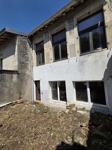 Maison de village à rénover Chanteraine Maison de village à rénover Chanteraine