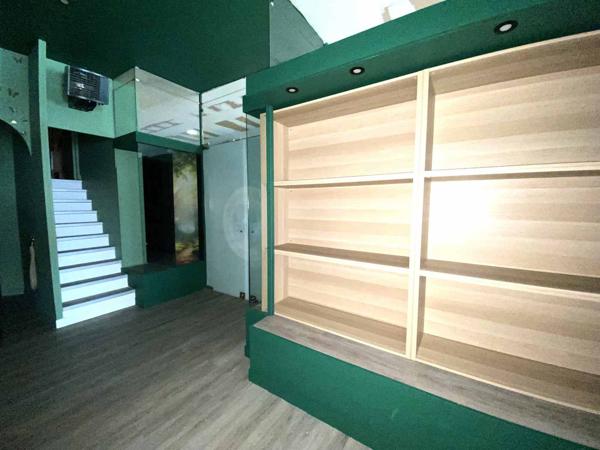 Local commercial , Coulommiers Local commercial , Coulommiers