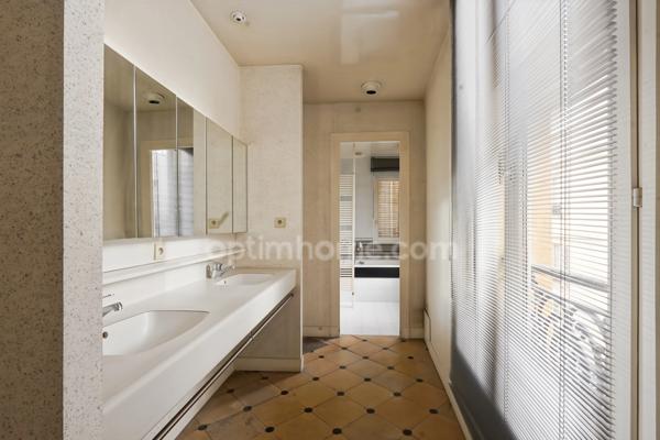 Quartier Notre Dame - Appartement duplex de caractère à quelques minutes à pied des commerces, des écoles, et des transports