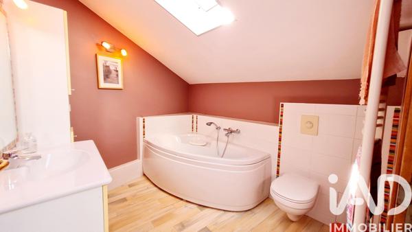 Maison à vendre 5 pièces 147 m² Saint-Étienne