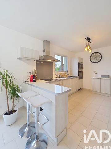 Maison à vendre 6 pièces 110 m² Bréchamps
