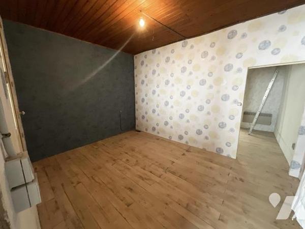 Immobilier Professionnel à vendre Lavit