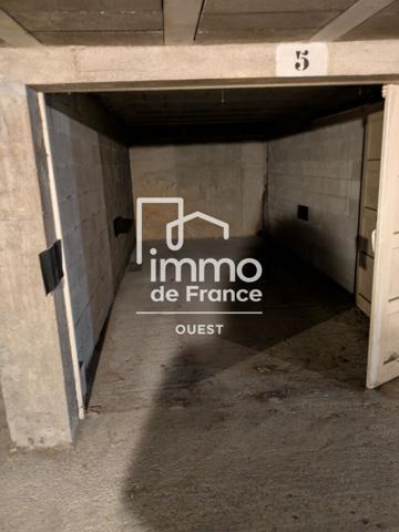 Garage LA ROCHE SUR YON