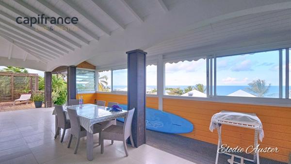 Villa T4 de 150 m2 et sa dépendance T3 de 100 m2 vue mer