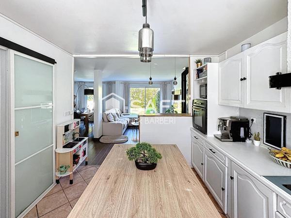 Rare sur le secteur RER A 12 minutes à pied seulement!