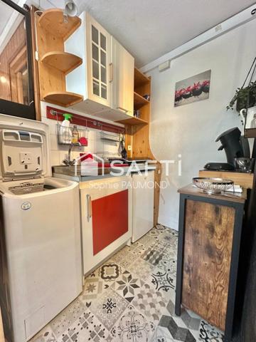 Studio de 17 m2 rénové avec bon rendement locatif