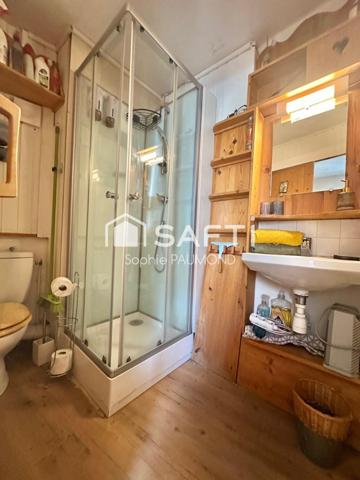 Studio de 17 m2 rénové avec bon rendement locatif