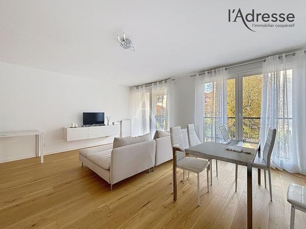 Appartement d'exception à deux pas du Parc de Saint-Cloud - 3 pièces 71m² avec balcon, cave et parking