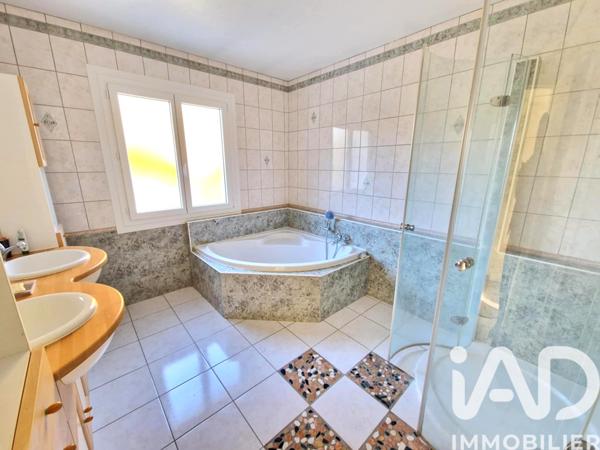 Maison à vendre 7 pièces 153 m² Gien