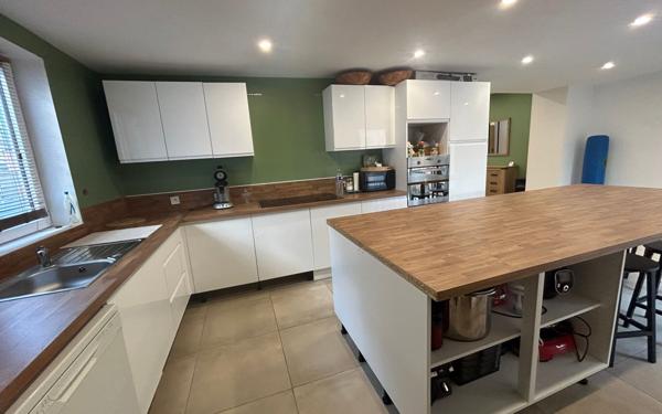 Maison à vendre    4 pièces • 121 m2 Anzin