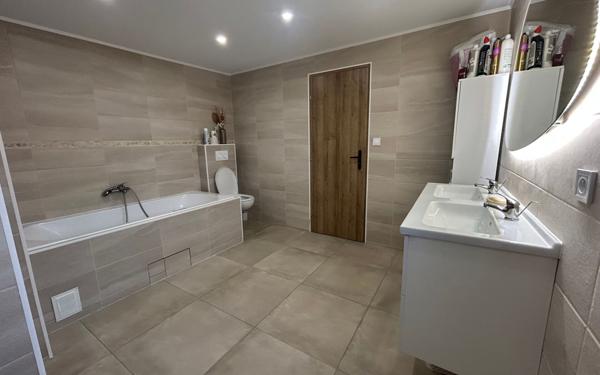 Maison à vendre    4 pièces • 121 m2 Anzin