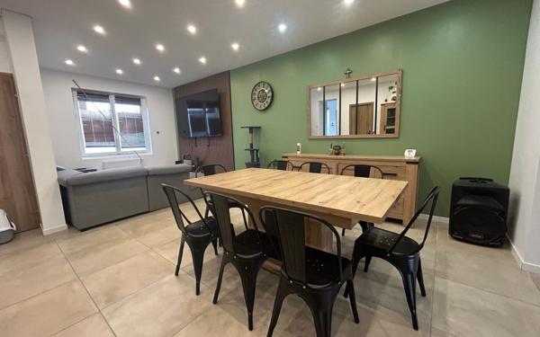 Maison à vendre    4 pièces • 121 m2 Anzin