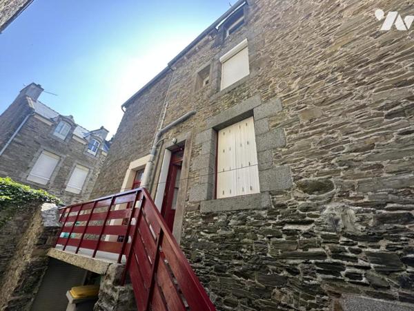 CANCALE - La Houle - Appartement T2 avec vue, cave et cour commune