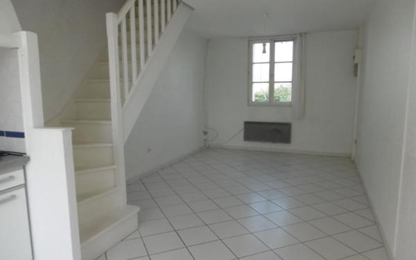 Appartement à louer    2 pièces •  Sully-sur-Loire