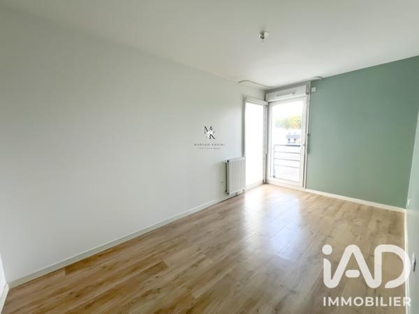 Location appartement 3 pièces 61,5 m² Châtenay-Malabry